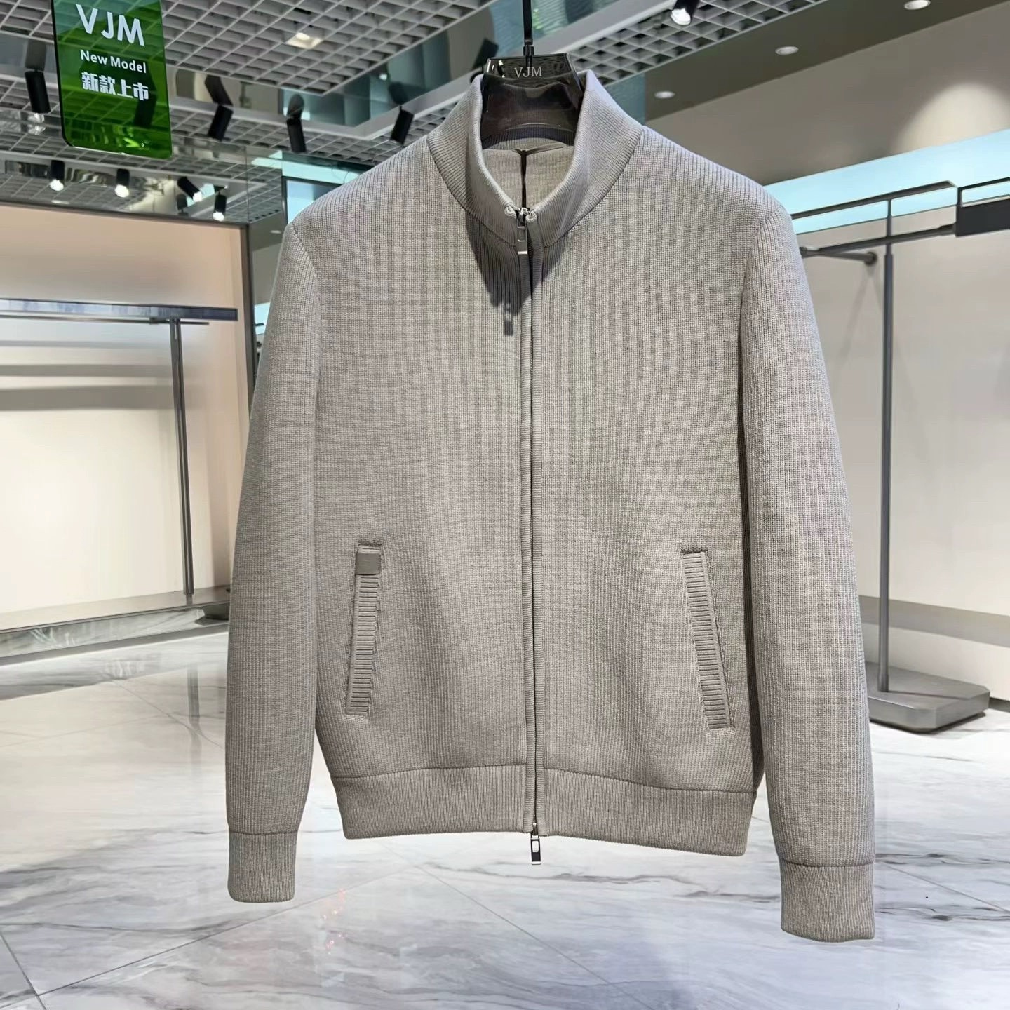 VJM潮牌立领羽绒服夹克男2025冬季新品欧货高端纯色修身简约休闲