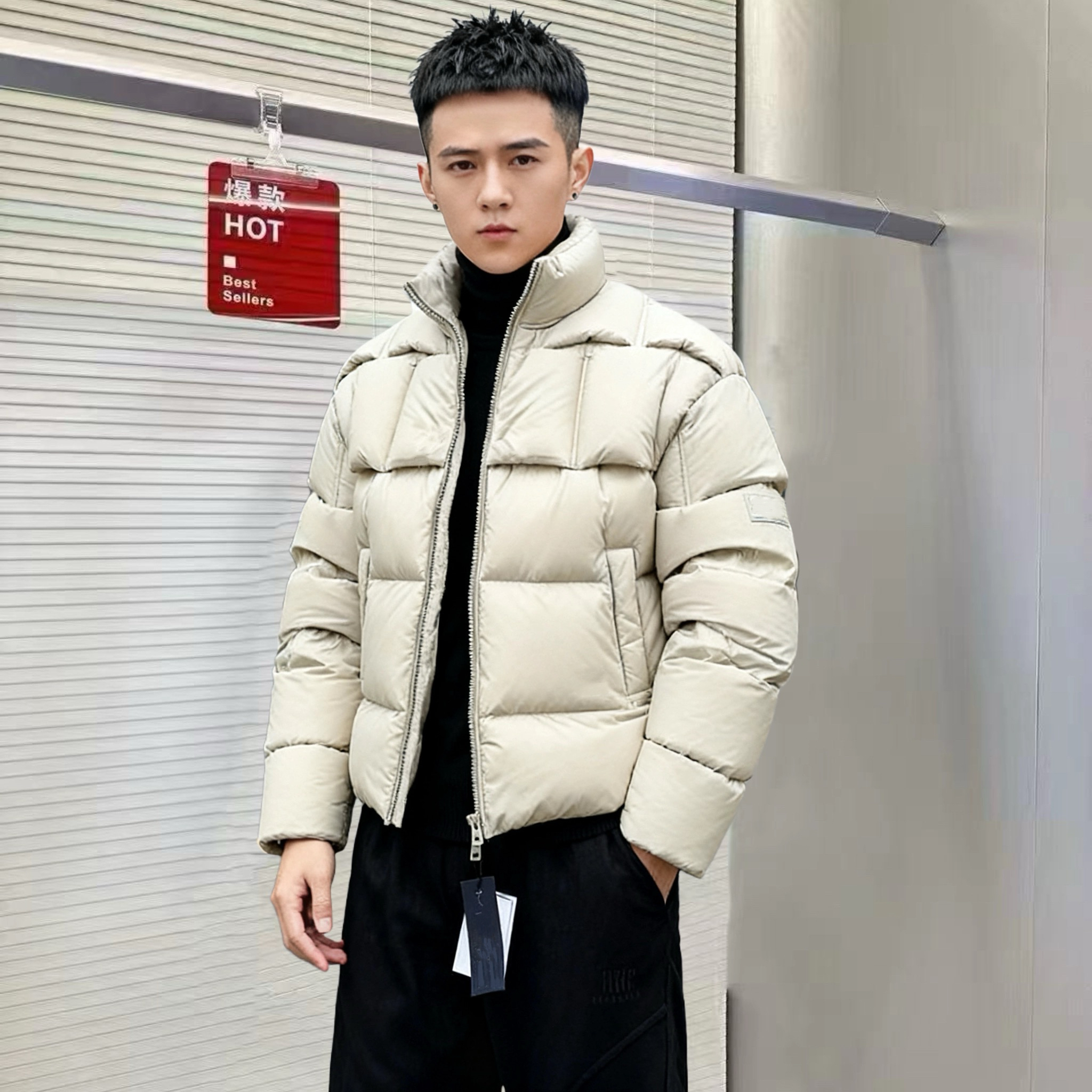 2025冬季新品立领加厚面包羽绒服男欧货高端纯色简约休闲90白鹅绒