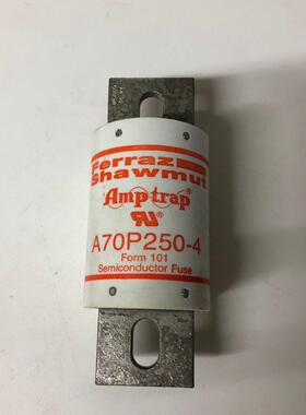 A70P250-4 法国罗兰保险丝700V 25