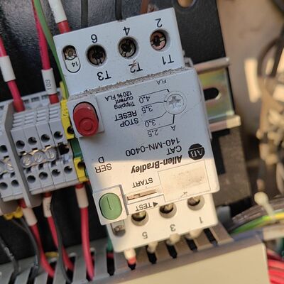 ALLEN-BRADLEY罗克韦尔马达断路保护器 140-M