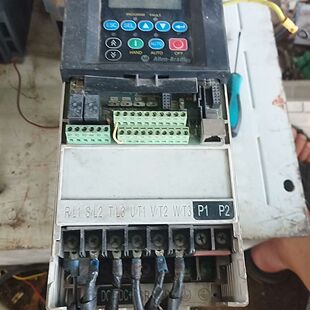 #拆机美国AB罗克韦尔22C变频器11KW 三相380V 2