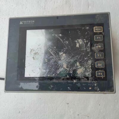 HITECH触摸屏 PWS6600T-S 成色如图 通电