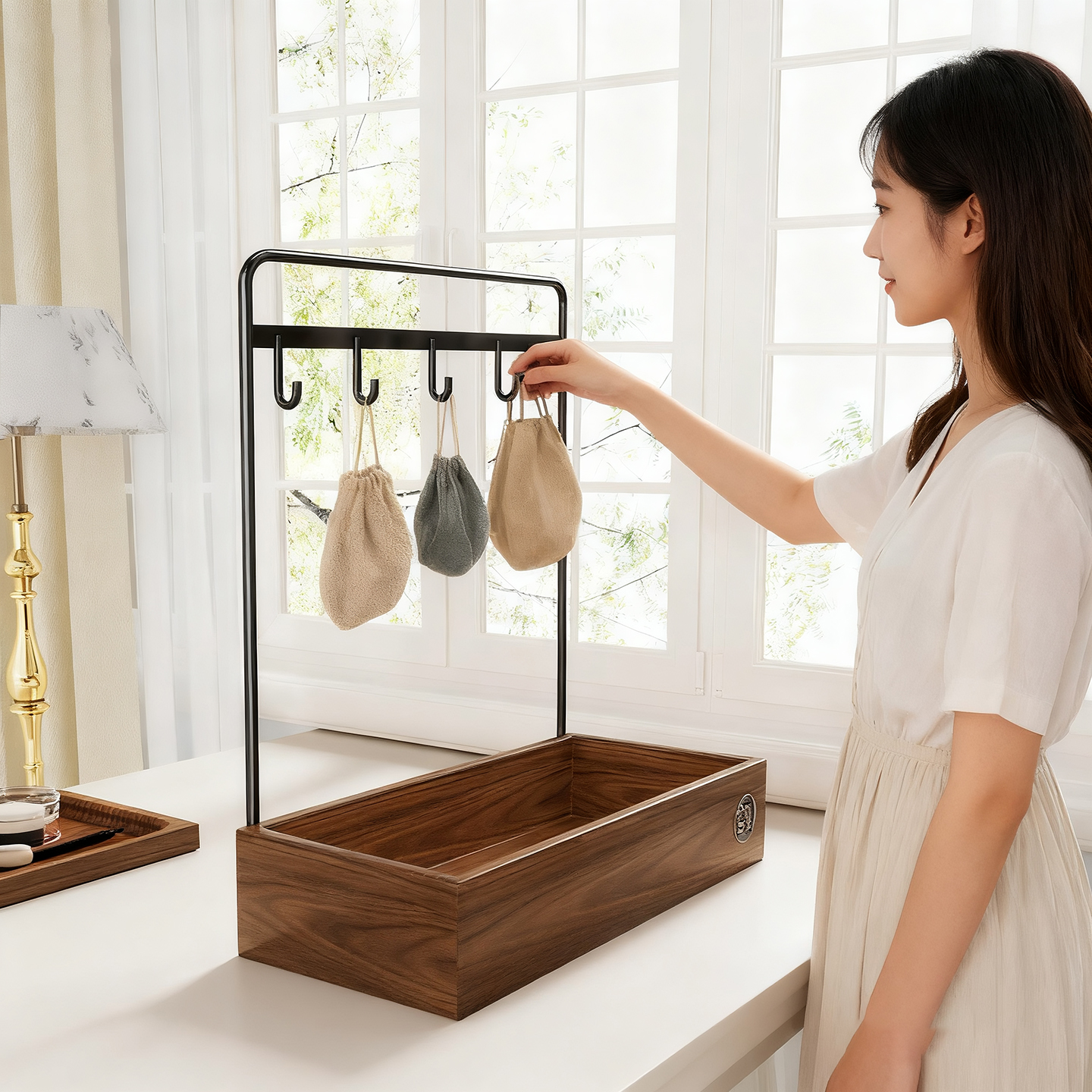 实木玄关钥匙收纳盒分层香水盒