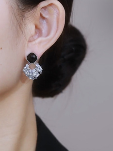 黑色菱形银针耳钉2023新款潮耳饰气质高级防过敏耳坠复古爆款耳环