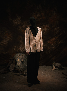 TAM TUAS《流浪者之歌》Iris 黑色鸢尾花双面西装