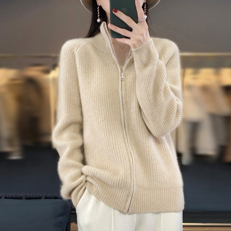 秋冬季新款羊毛衫女士针织开衫欧货拉链毛衣外套宽松半高领厚上衣