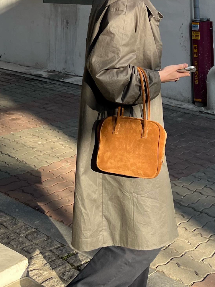 韩国lerobe美娜家高级感手拿包