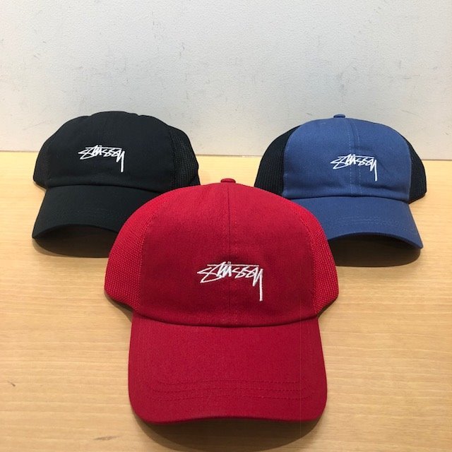 刺绣logo网眼透气鸭舌弯檐帽