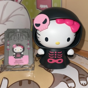 Hello Kitty 凯蒂猫 正版 式 三丽鸥Sanrio 多款 链接 盲盒