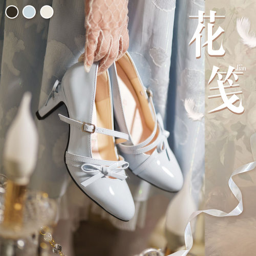 洛丽塔尖头高跟鞋桃小坞原创设计