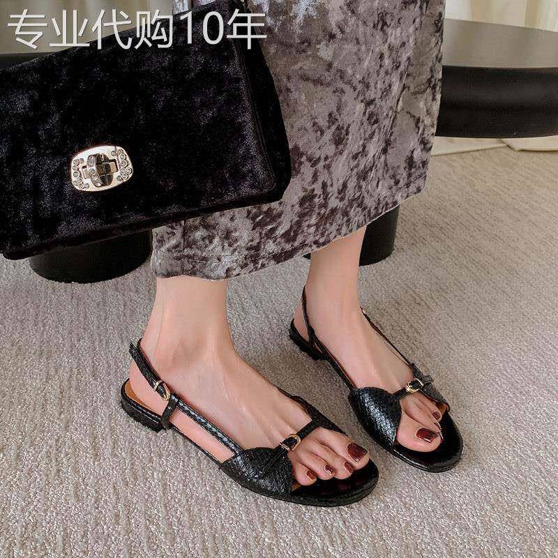 金风玉露~小众设计感皮带扣鱼口凉鞋女海边度假风真皮平底沙滩鞋