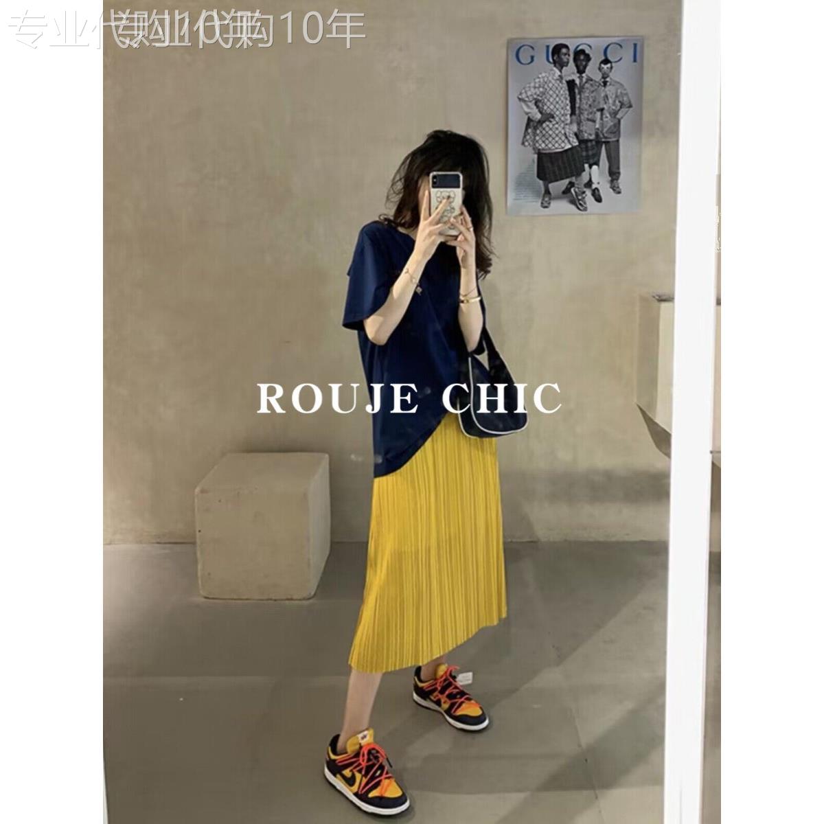 法国Rouje Chic简约风露背开叉短袖T恤百褶设计感小众半身裙女夏