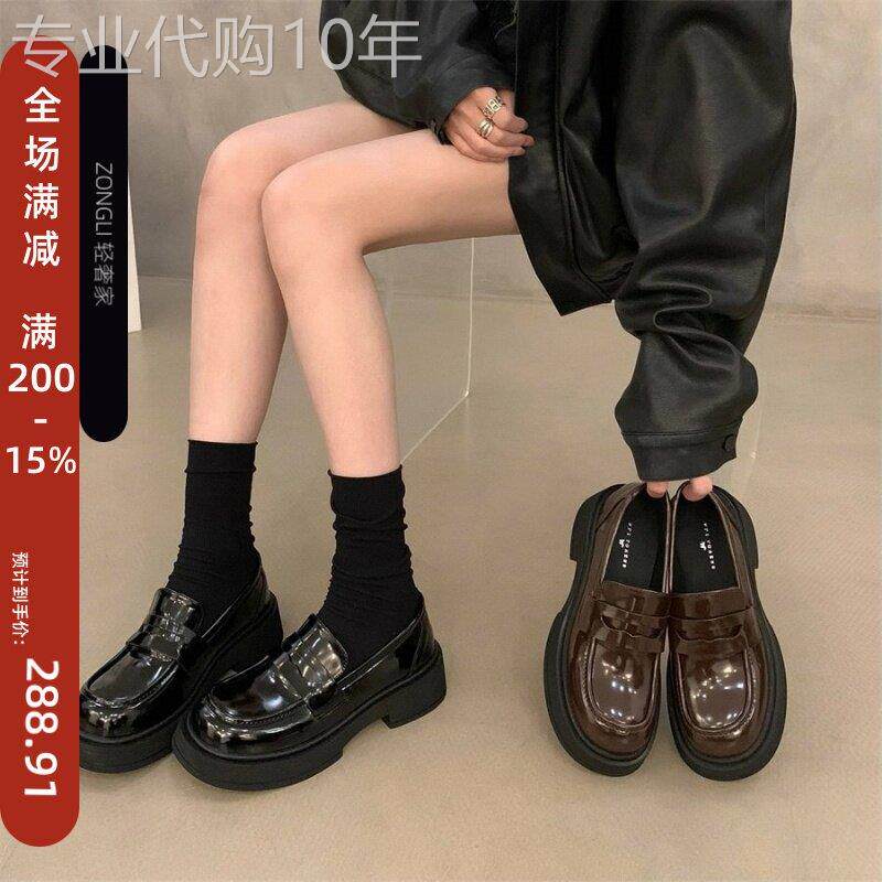 香港厚底黑色英伦小皮鞋女春季2026新款百搭时尚漆皮学院风乐福鞋