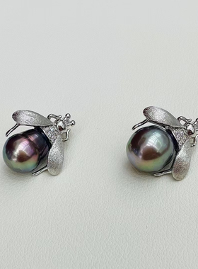 S925纯银大溪地海水黑珍珠蜜蜂吊坠轻奢高级感气质网红卡扣吊坠