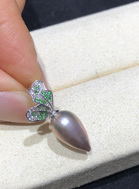 天然淡水珍珠萝卜吊坠