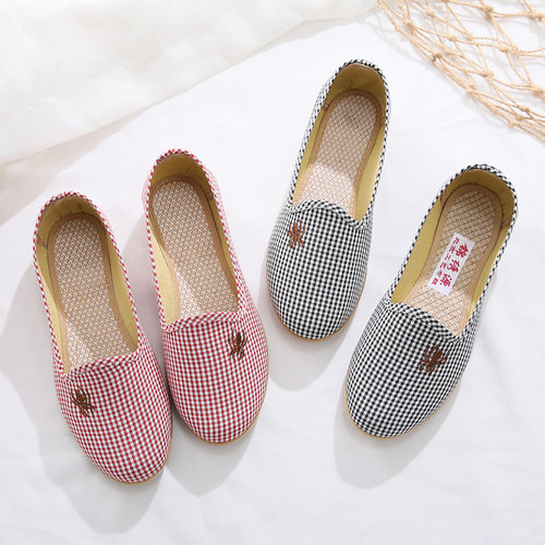 老北京布鞋防滑软底妈妈中老年人