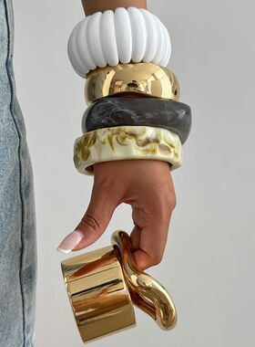 Exaggerated Personality Irregular Metal Smooth Surface