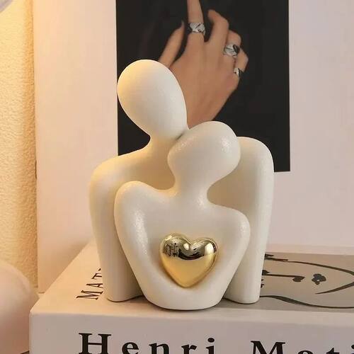 1Pc Romantic Love Embace Statue Onament Couple Set Bedoom