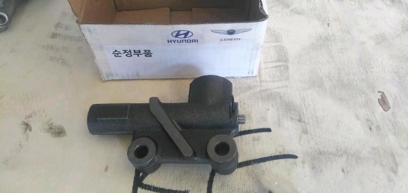 嘉华 特拉卡3.5索兰托3.5 时规带涨紧器 正时链顶器正时涨紧器