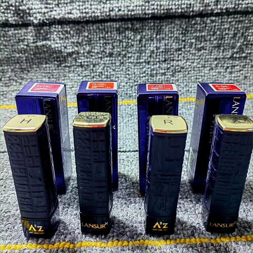 兰瑟爱在唇膏键盘口红持久保湿不易脱色2.2g