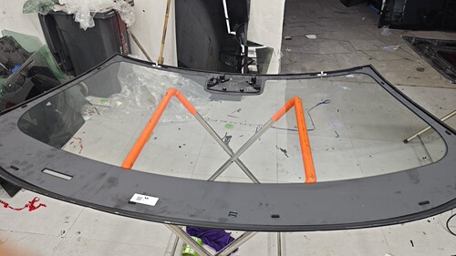 理想系列全景天窗总成，适用于理想L7、L8、L9，前后天窗都有，