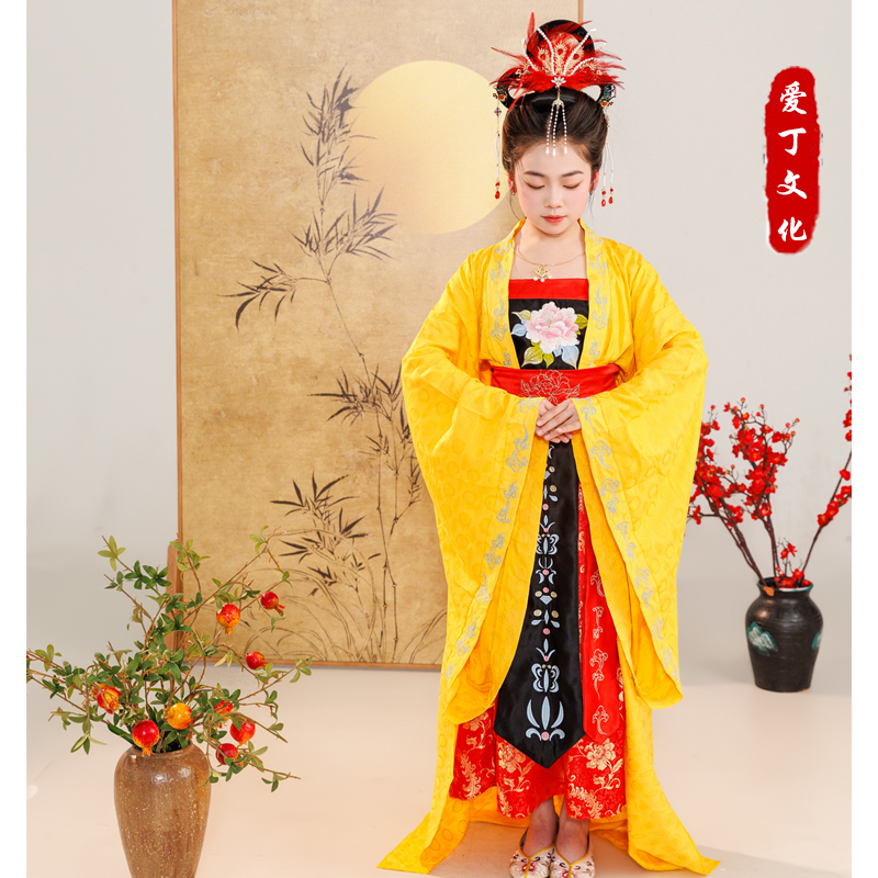 86版西游记女儿国国王服装