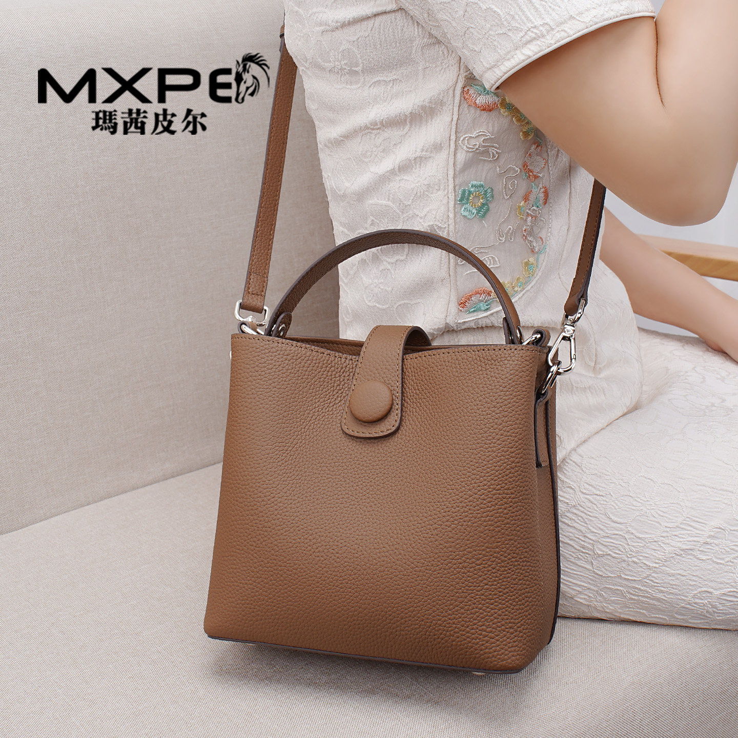 玛茜皮尔真皮女包休闲时尚斜挎包图片
