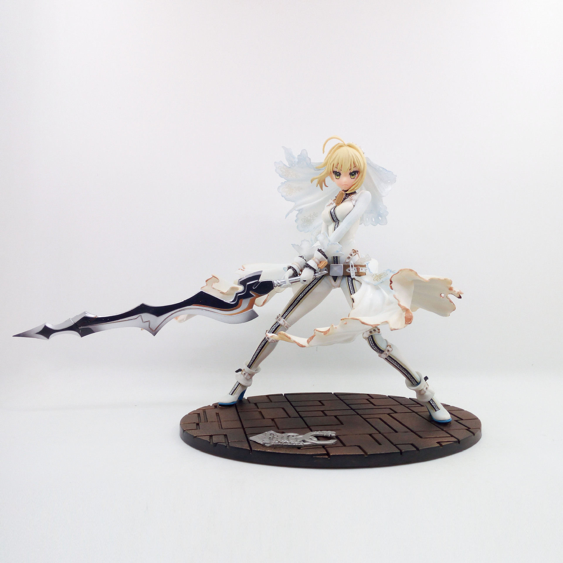 GSC手办 Fate/EXTRA CCC Saber Bride 3代尼禄婚纱塞巴