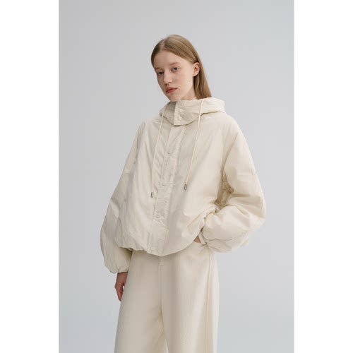 MAISON CECILE 冬日保暖设计感花苞廓形90白鹅绒宽松连帽羽绒服