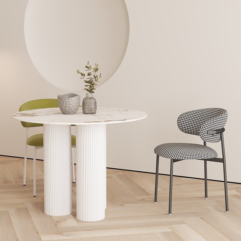 意式极简岩板餐桌轻奢圆形奶油风网红家用创意白色罗马柱圆桌椅子