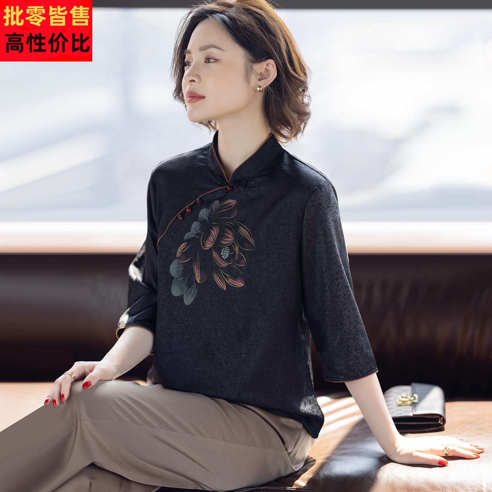 中老年人夏装女士妈妈套装2025新款夏天上衣服洋气质高贵小衫t恤