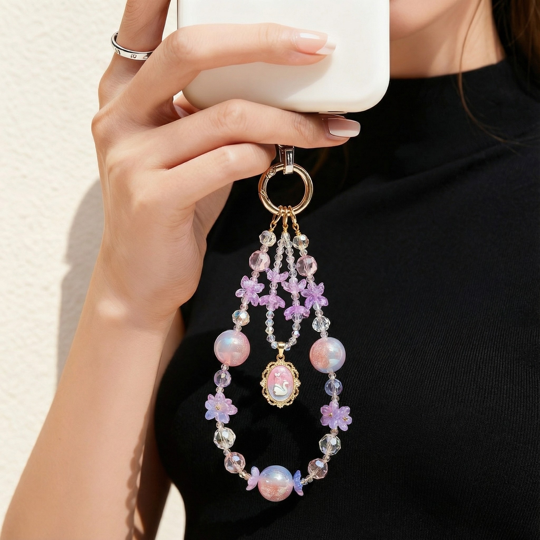 紫色水晶珍珠手机链轻奢小众精致高级感挂手腕挂绳挂饰配件挂件