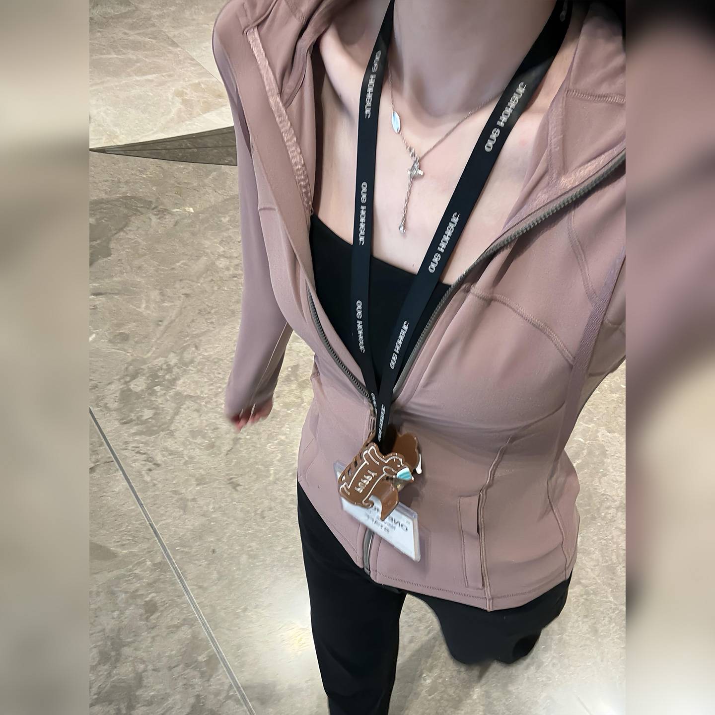 2026年春季新款瑜伽服女健身修身长袖立领防晒衣巨好看的显瘦外套