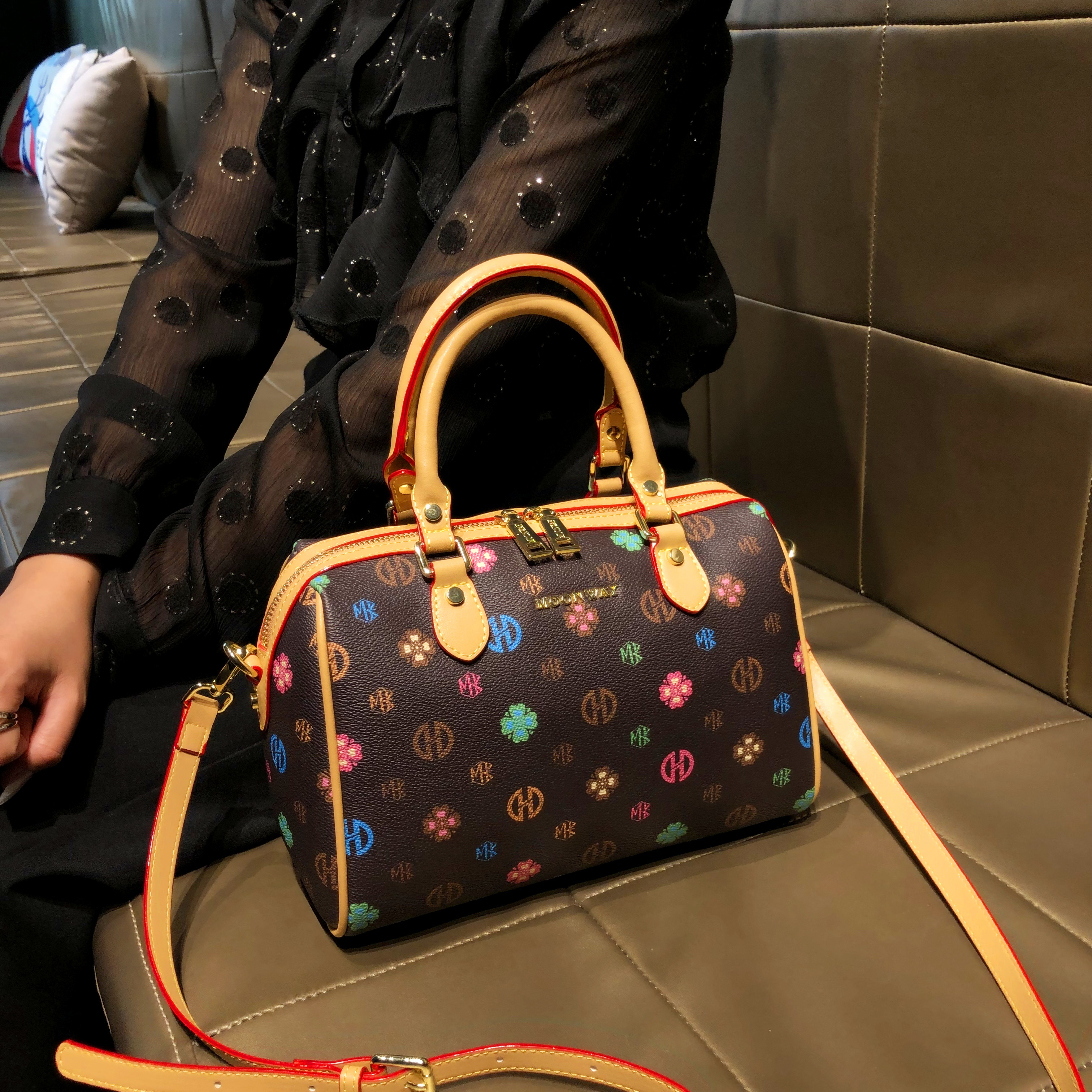 香港品牌时尚气质轻奢波士顿包