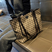 香港品牌真皮包包女新款 2025大容量链条手提百搭单肩冬季 托特大包