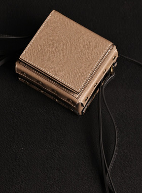 网红版口红包，大象灰epsom皮，实拍现货。