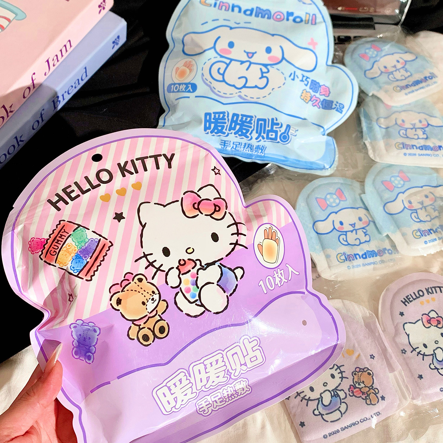 日系可爱Hello Kitty暖手宝女穿戴式自发热暖宝宝贴暖手足贴保温