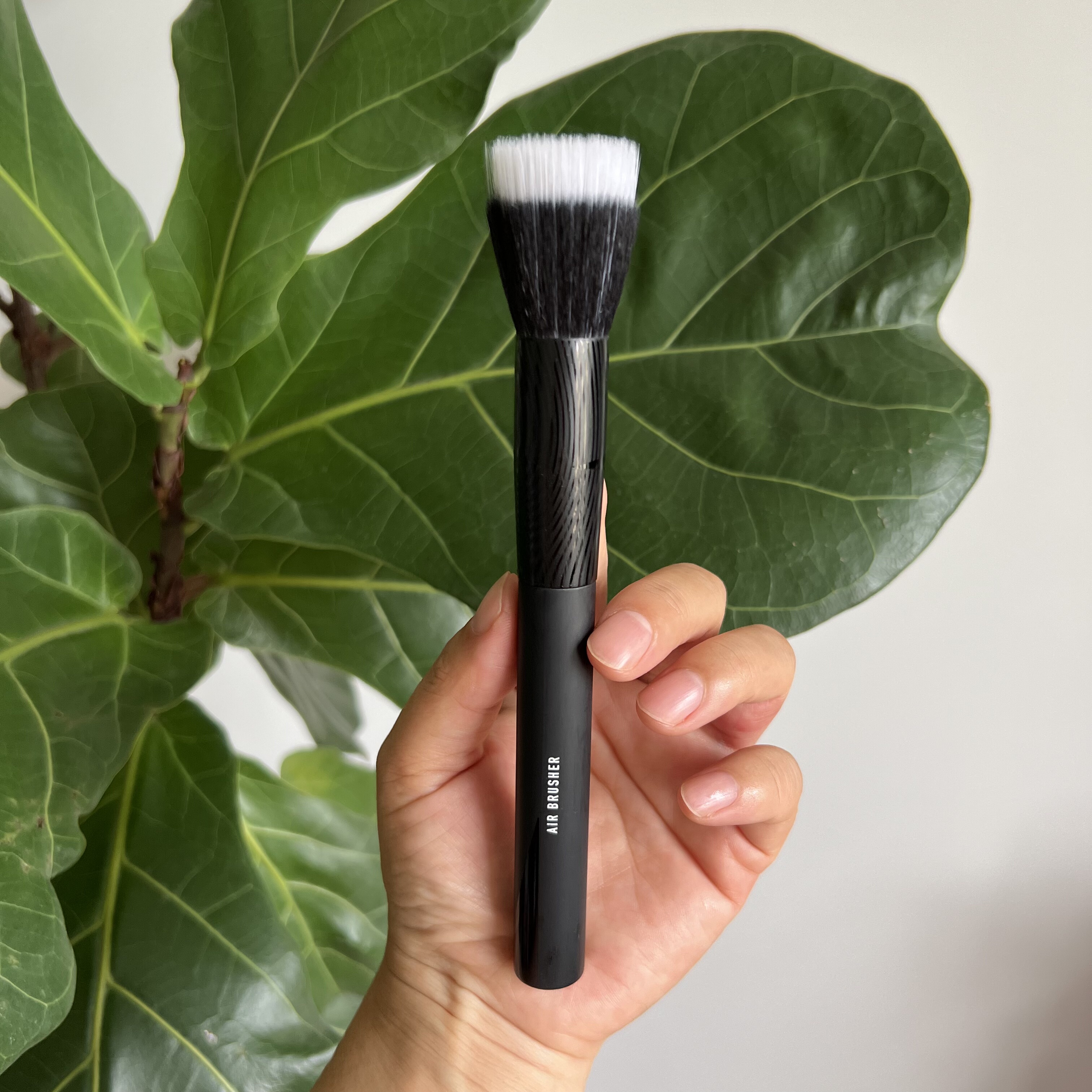 澳洲mecca max 点彩刷 定妆刷 腮红刷