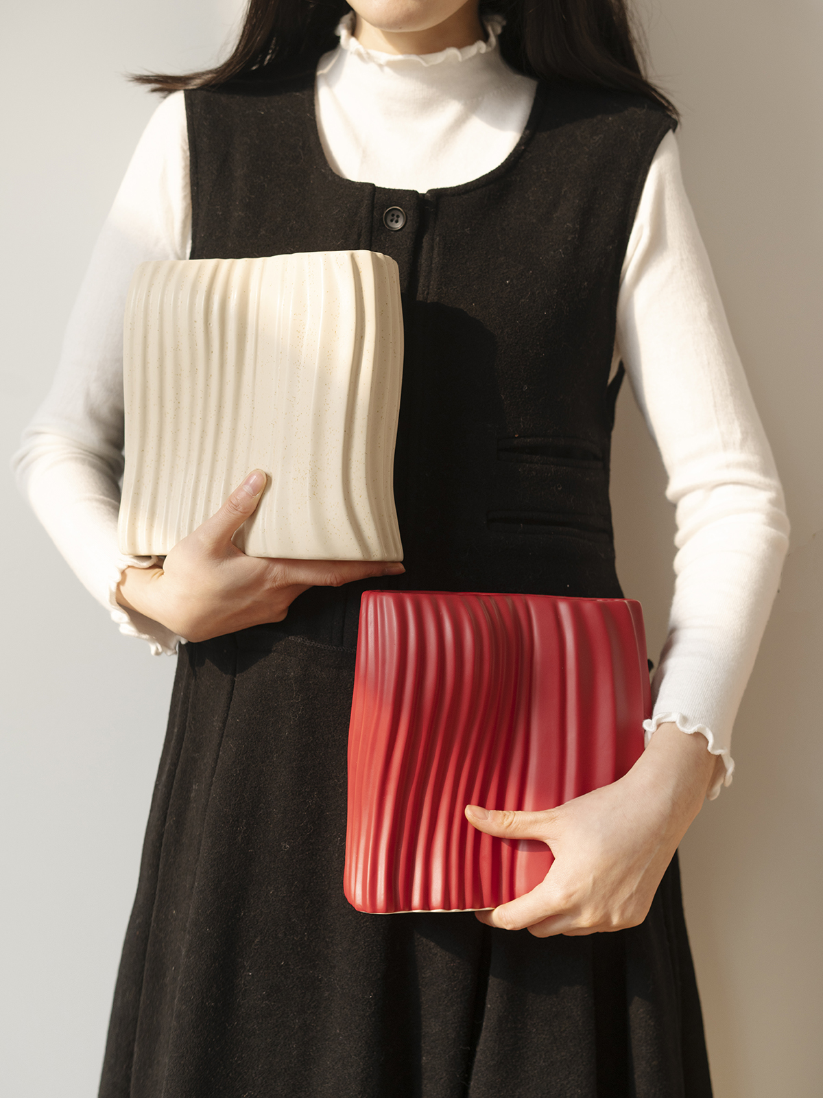 CoolerColour新年红色陶瓷褶皱花瓶花器干花水培插花家居摆件ins,家居饰品,花瓶,淘宝优惠券,粉丝福利购,淘宝优惠卷