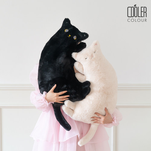 原创黑猫咪毛绒长条睡觉抱枕
