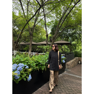 水墨花影度假感铜氨丝松紧腰直筒宽松长裤26夏季新款【鸬鹚】