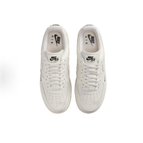 NikeAirForce1女子低帮板鞋