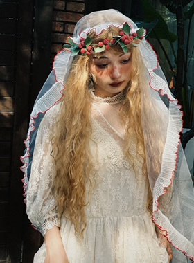 新娘饰品-红色荷叶边头纱