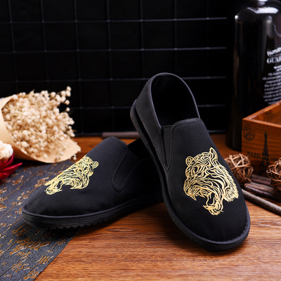 简约风防滑透气防臭套脚包邮布鞋