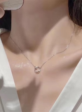 莫比乌斯环项链女简约轻奢小众设计高级感锁骨链2026新款爆款配饰