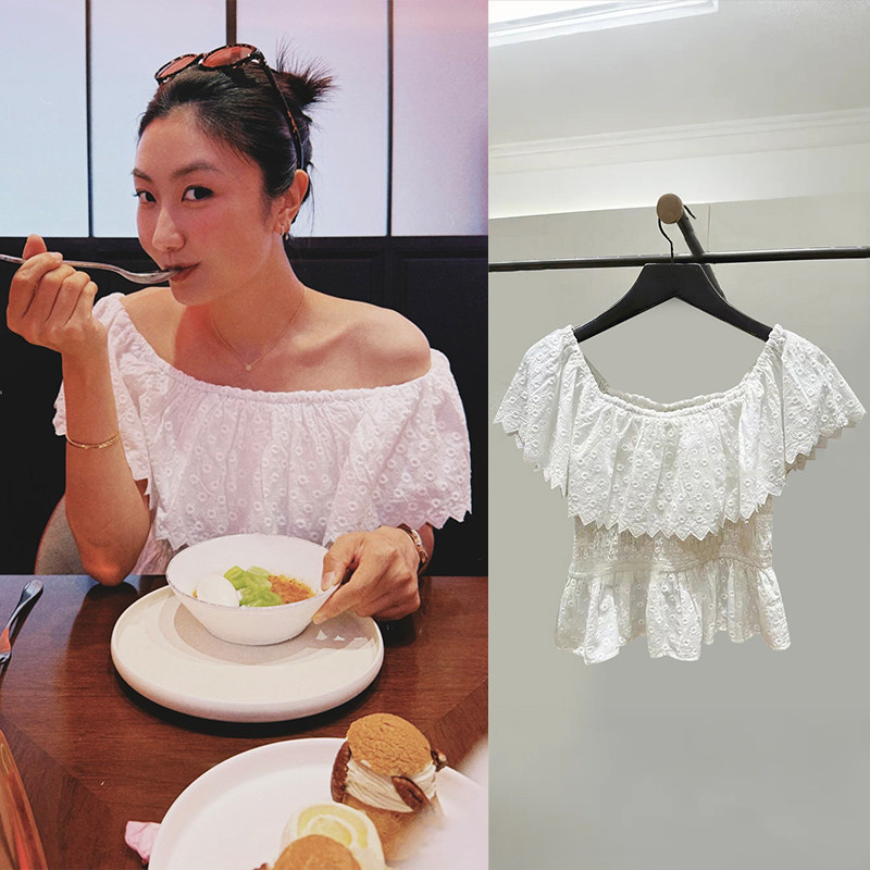 SAVI~款法式2026夏季蕾丝荷叶边一字肩白色刺绣小花修身上衣女