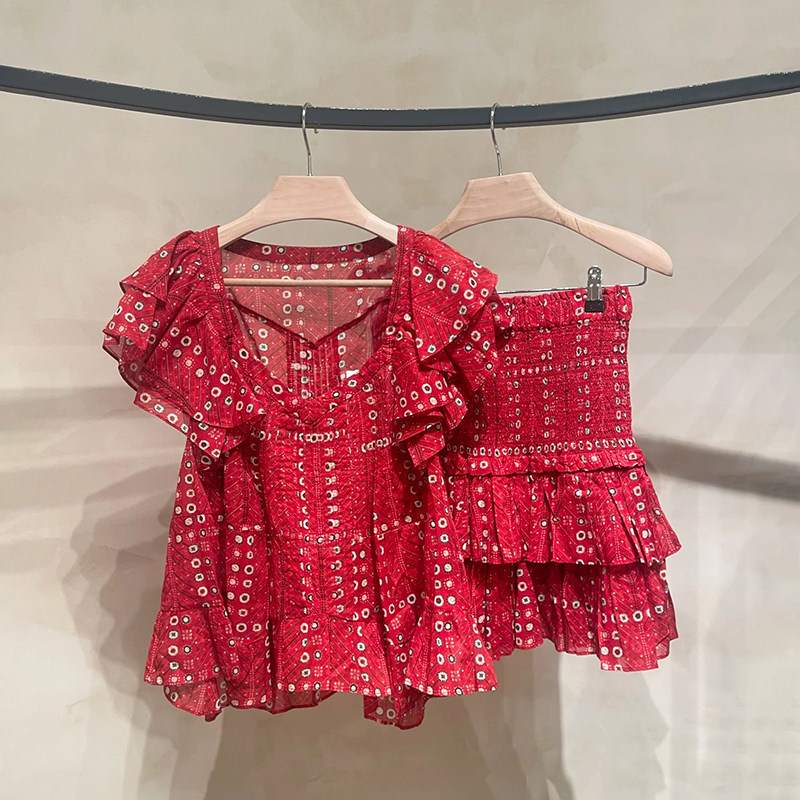 ISA法式小众 2025夏季浪漫印花红色方领双层荷叶上衣蛋糕裙套装女