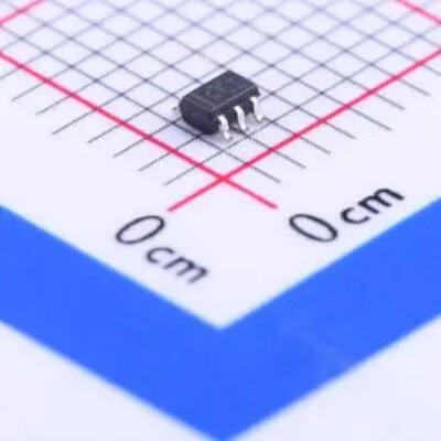 INA213AIDCKT SOT-363-6 全新原装