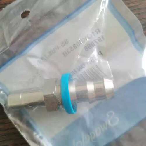1/2多用途推入连接卡套管转换接头SS-PB8-TA8议价