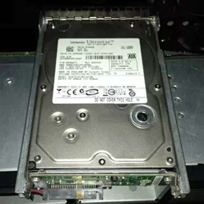 1000G 1TB SAS硬盘 YR660 HUA721010KLA330议价